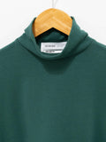 Namu Shop - Veritecoeur High Neck Long Sleeve Tee - Green