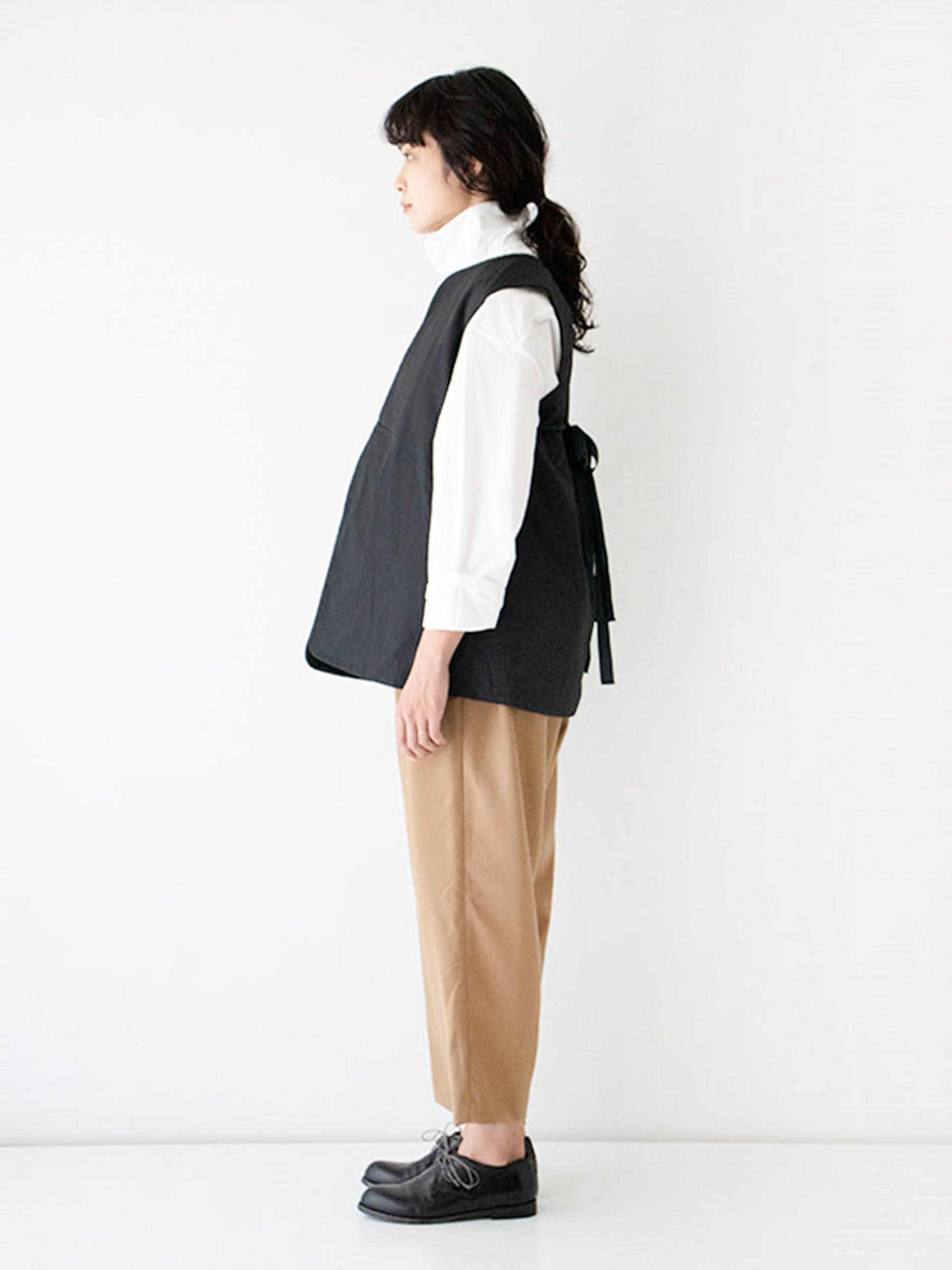 Namu Shop - Veritecoeur Lightweight High Neck Blouse