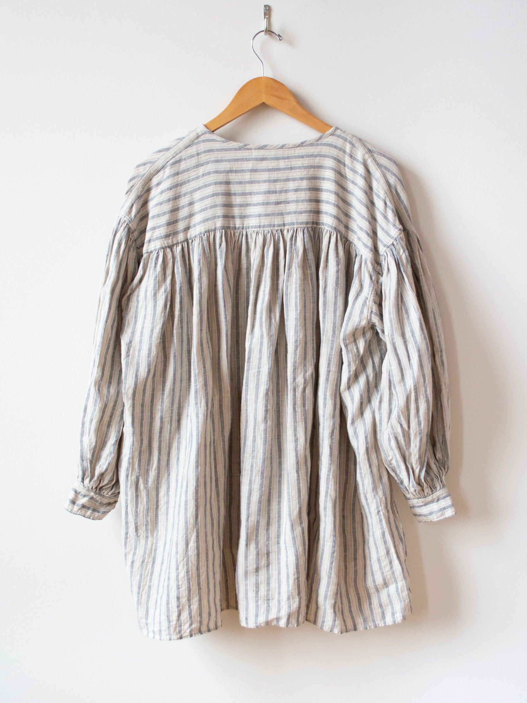 Namu Shop - Veritecoeur Linen Balloon Striped Shirt