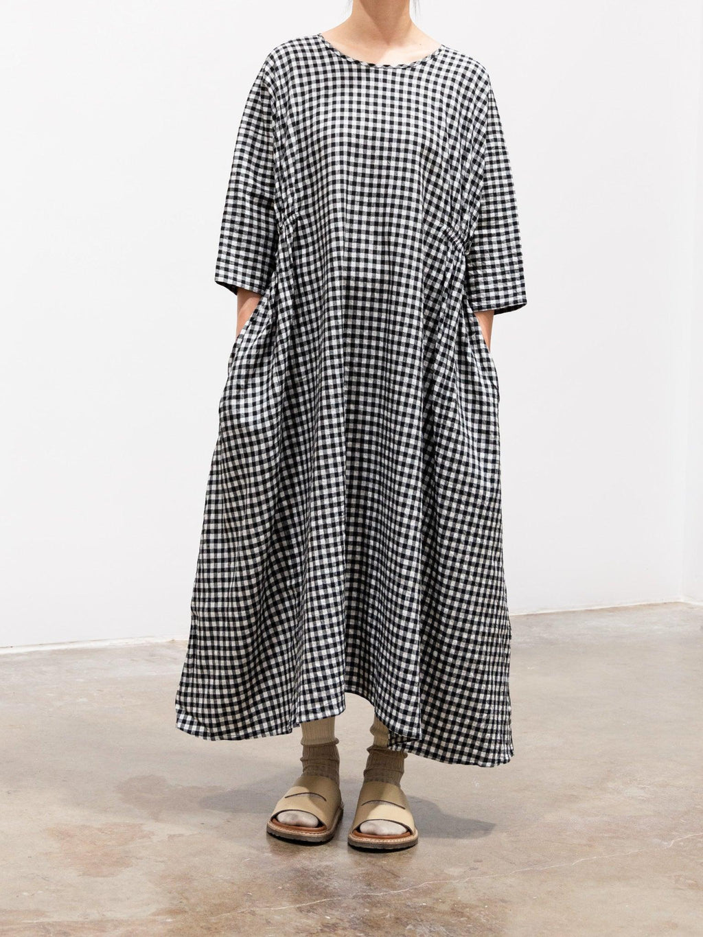 Namu Shop - Veritecoeur Linen Side Gather Dress - Small Black Check