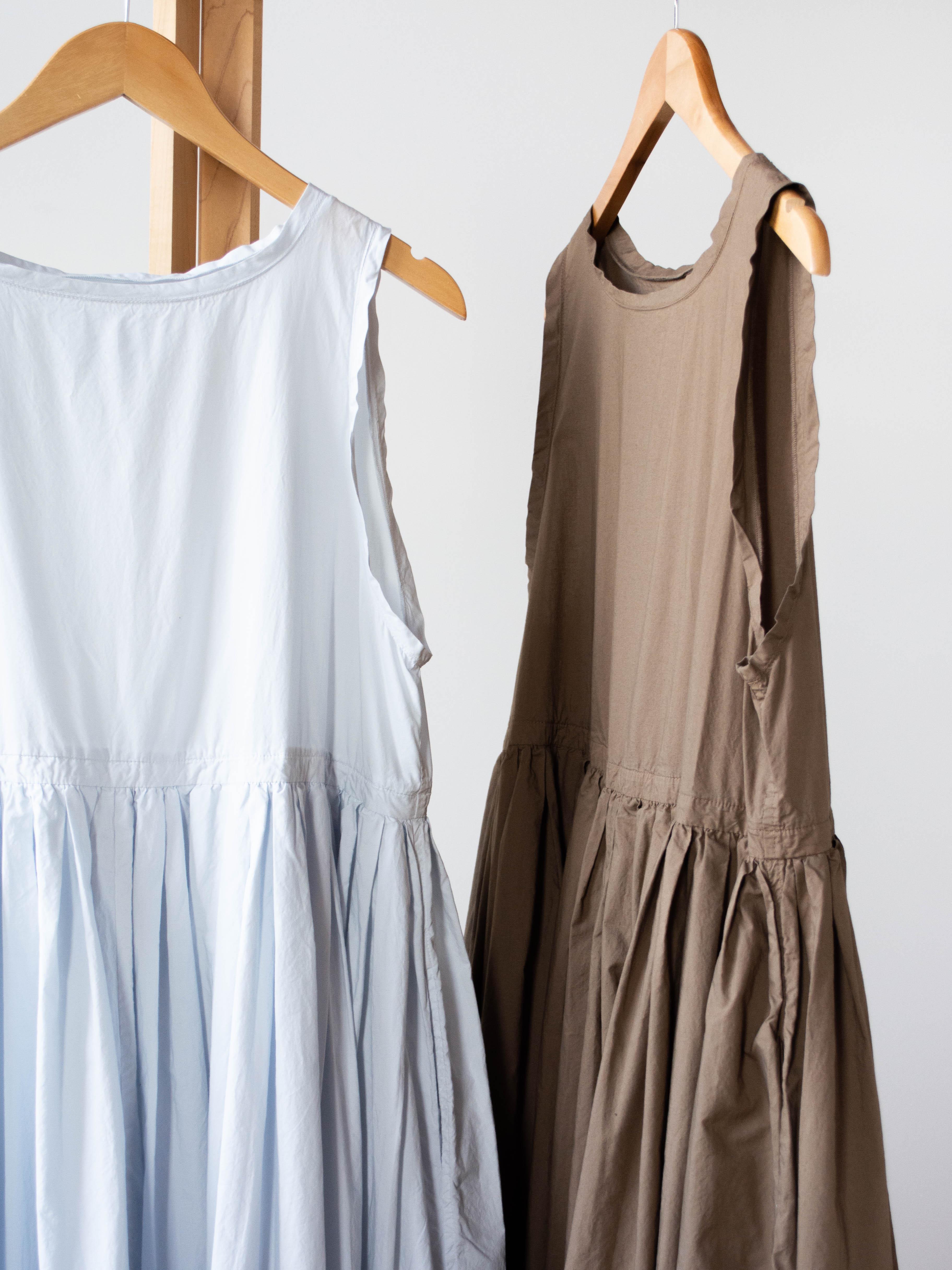 Namu Shop - Veritecoeur Sleeveless Gather Dress - Walnut