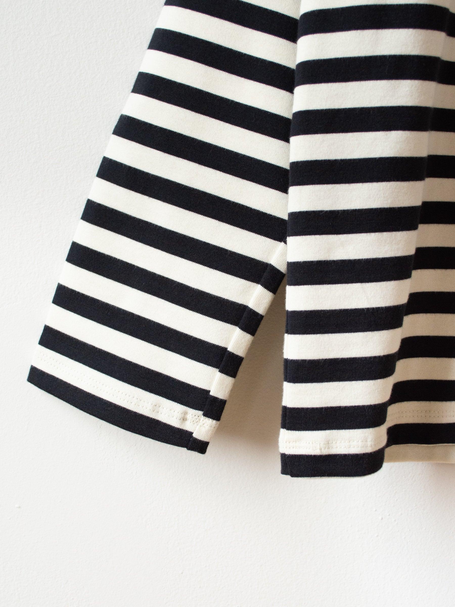 Namu Shop - Veritecoeur Striped Tee - Sand x Black
