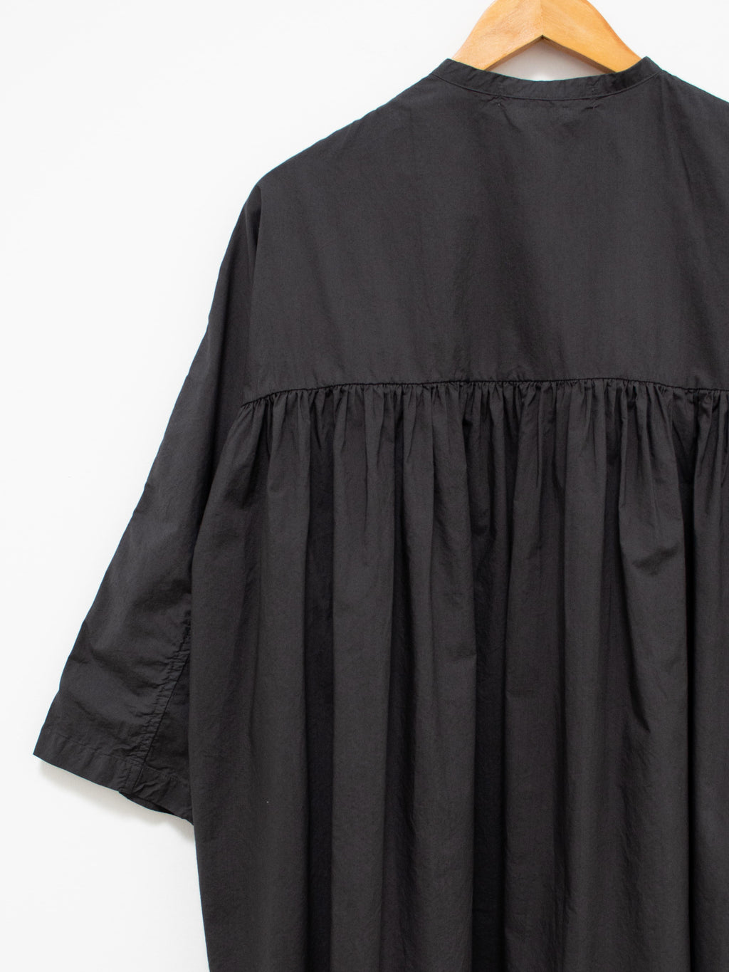 Namu Shop - Veritecoeur Typewriter Cotton Gather Back Shirt - Charcoal