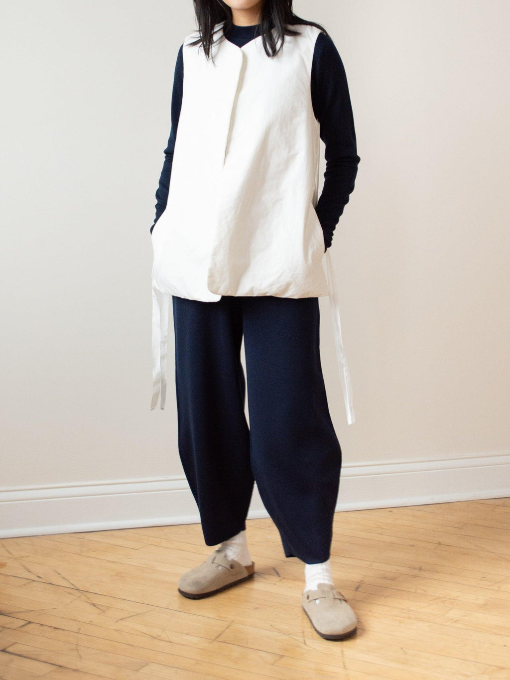 Namu Shop - Veritecoeur Typewriter Cotton Padded Vest - White